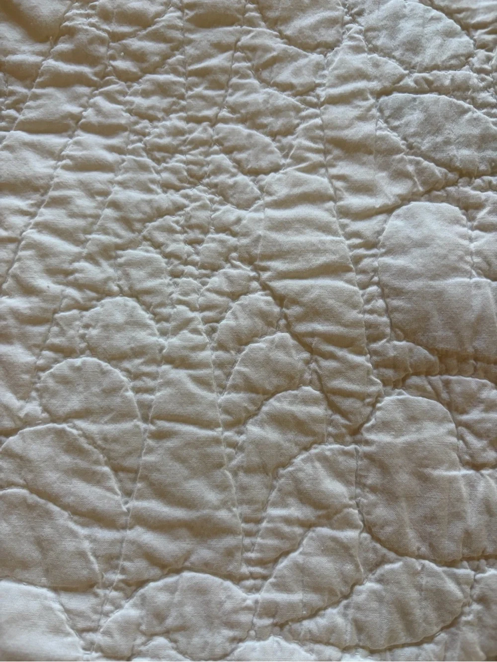 Vintage Handcrafted Floral Quilt Bedspread - White with Multi-Color Appliqué